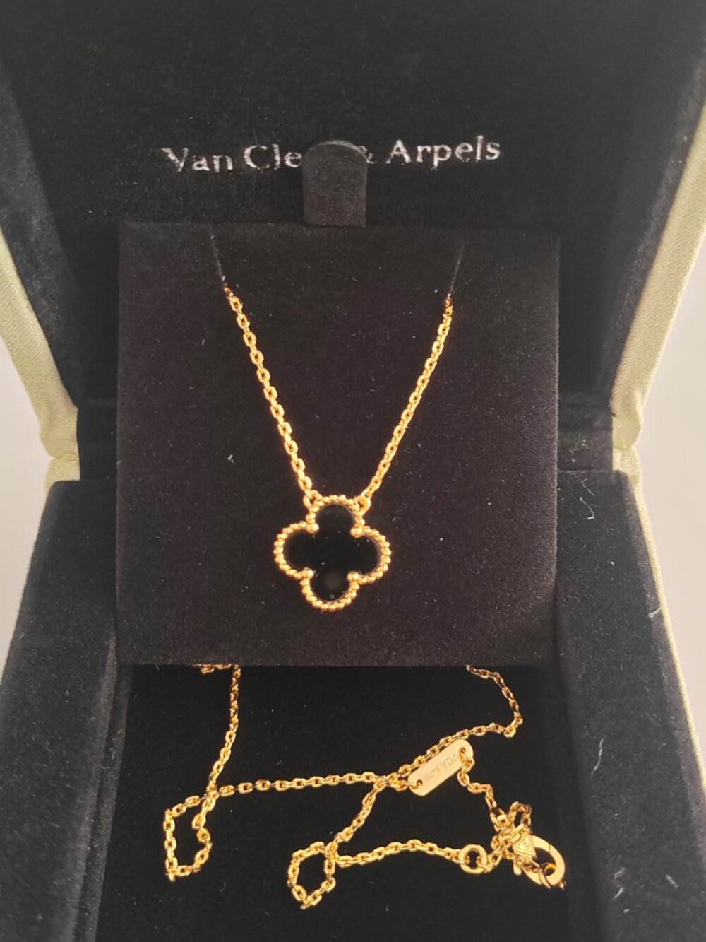 Van Cleef & Arpels black necklace